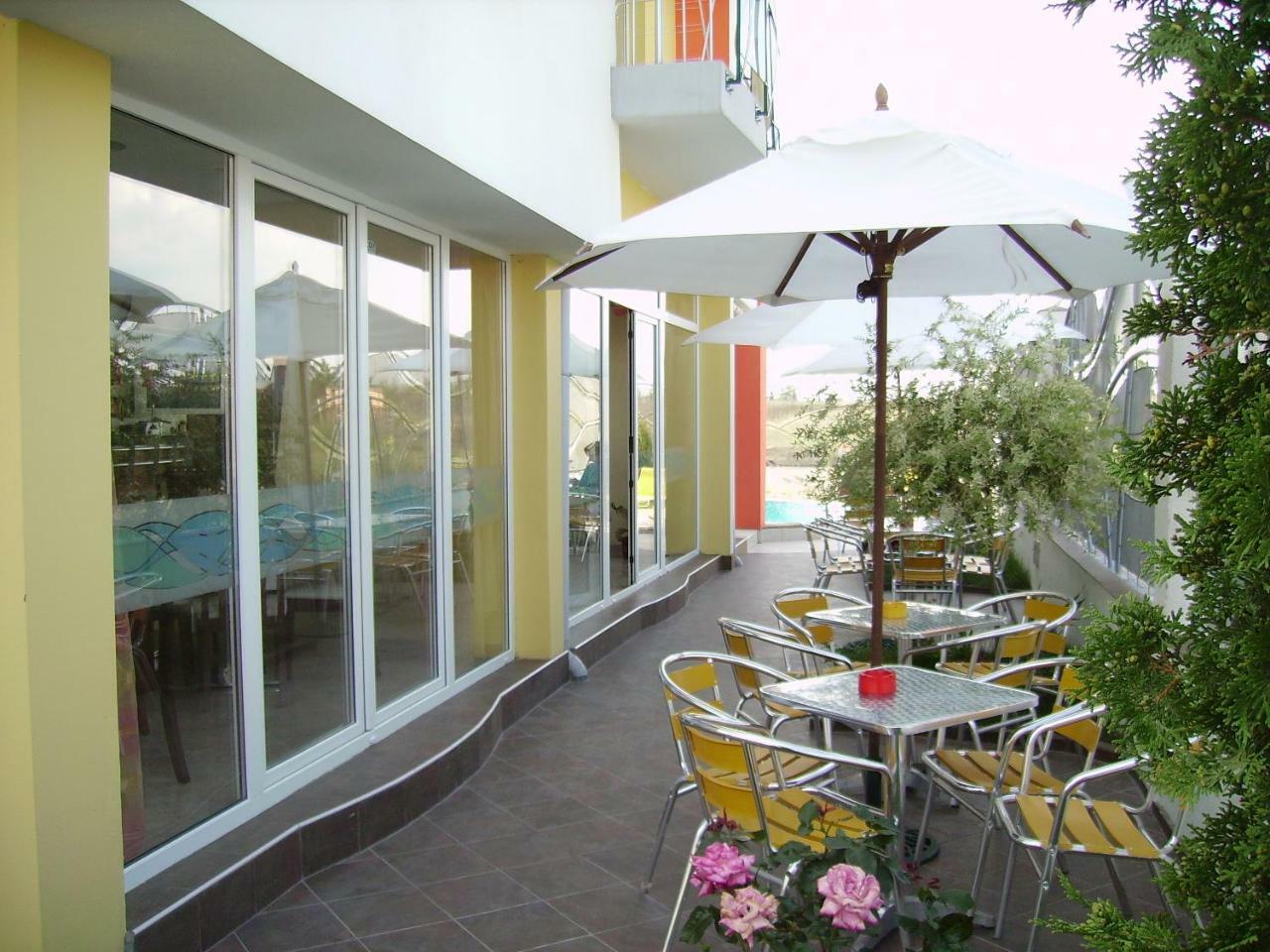 Fresh Family Hotel Ravda Extérieur photo