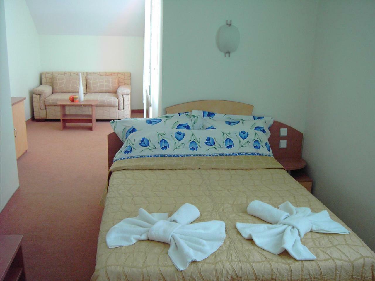 Fresh Family Hotel Ravda Extérieur photo